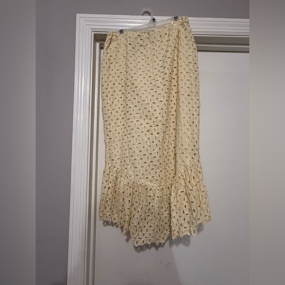 Laundry By Shelli Segal Cream Bubble Midi Skirt - Picture 2 of 3